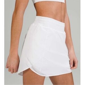 Lululemon Hotty Hot High-Rise Skirt Skort White Size 2